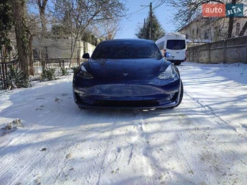 Авто Tesla Model 3 2021 № 8635875