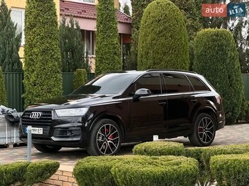 Авто Audi Q7 2017 № 8635909