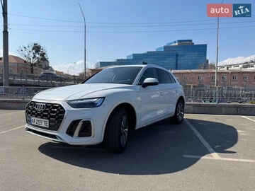 Авто Audi Q5 2022 № 8635913