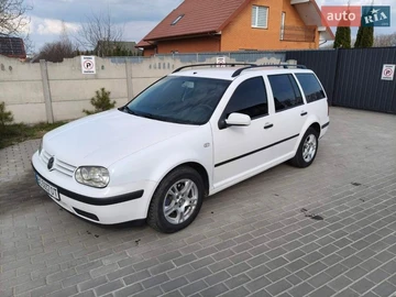 Авто Volkswagen Golf 2003 № 8636105