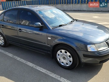 Авто Volkswagen Passat 2000 № 8636119