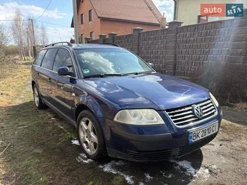 Авто Volkswagen Passat 2003 № 8636167