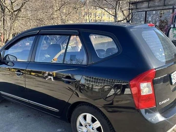 Авто KIA Carens 2010 № 8636335