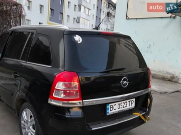 Авто Opel Zafira 2010 № 8636343