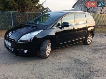 Авто Peugeot 5008 2012 № 8636347