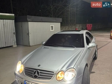 Авто Mercedes Clk-Class 2004 № 8636350