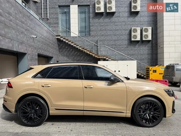 Авто Audi Q8 2025 № 8636444