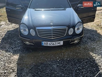 Авто Mercedes E-Class 2005 № 8636452