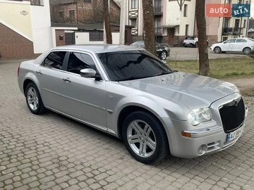 Авто Chrysler 300C 2006 № 8636565