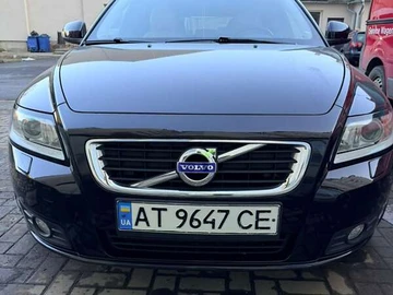 Авто Volvo V50 2011 № 8636656