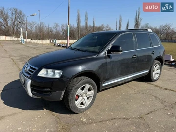Авто Volkswagen Touareg 2005 № 8636868