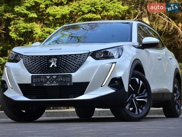 Авто Peugeot 2008 2021 № 8636898