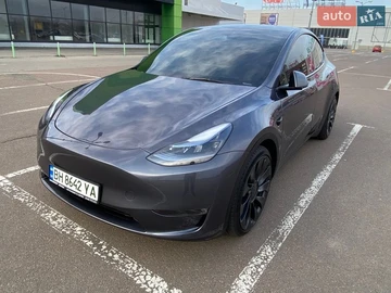 Авто Tesla Model Y 2023 № 8636922