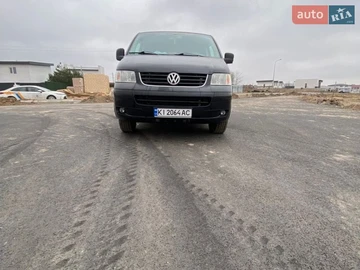 Авто Volkswagen Transporter 2006 № 8637116