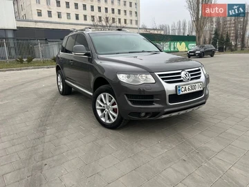 Авто Volkswagen Touareg 2007 № 8637137