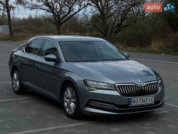 Авто Skoda Superb 2019 № 8637182