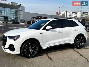 Авто Audi Q3 2020 № 8637204