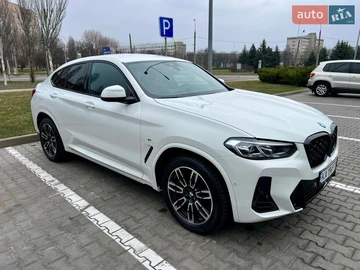 Авто BMW X4 2022 № 8637353