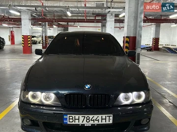 Авто BMW 5 Series 1999 № 8637424