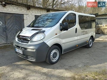 Авто Opel Vivaro 2003 № 8637450