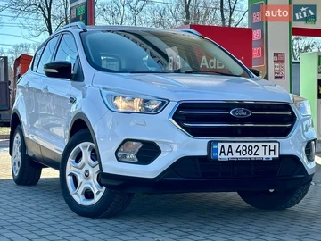 Авто Ford Kuga 2018 № 8637536