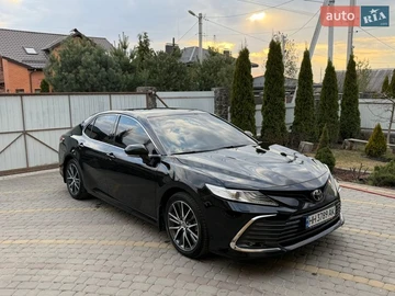 Авто Toyota Camry 2021 № 8637710