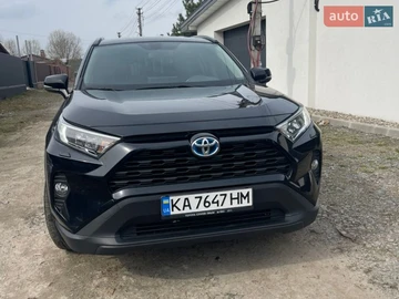 Авто Toyota Rav4 2019 № 8637711