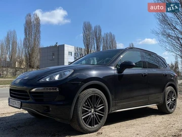 Авто Porsche Cayenne 2011 № 8638135