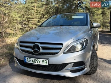 Авто Mercedes B-Class 2017 № 8638140