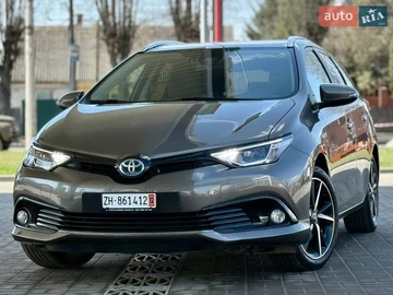 Авто Toyota Auris 2018 № 8638312