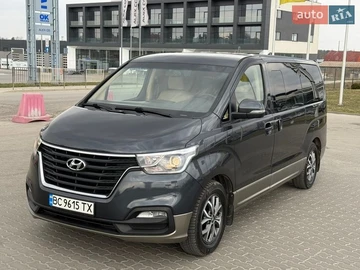 Авто Hyundai H-1 2019 № 8638349