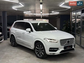 Авто Volvo Xc90 2017 № 8638370