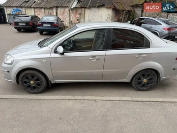 Авто Chevrolet Aveo 2007 № 8638438