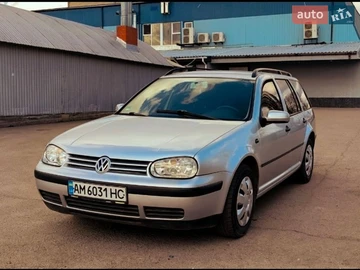 Авто Volkswagen Golf 2000 № 8638454