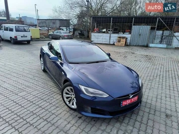 Авто Tesla Model S 2017 № 8639084