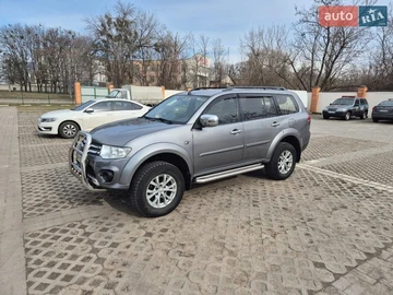 Авто Mitsubishi Pajero Sport 2014 № 8639086