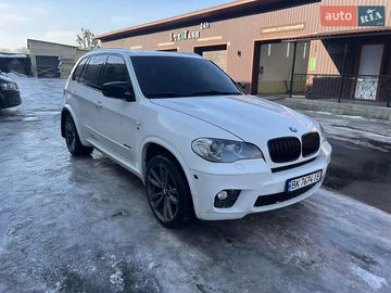 Авто BMW X5 2011 № 8639096