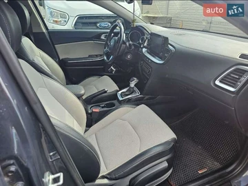 Авто KIA Ceed 2019 № 8639099