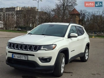 Авто Jeep Compass 2018 № 8639104