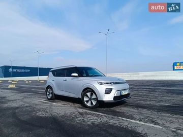 Авто KIA Soul Ev 2020 № 8639115