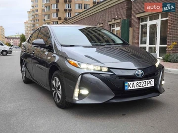 Авто Toyota Prius 2018 № 8639117
