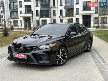 Авто Toyota Camry 2019 № 8639126