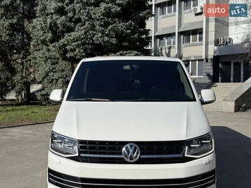 Авто Volkswagen Transporter 2015 № 8639133