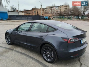 Авто Tesla Model 3 2023 № 8639146