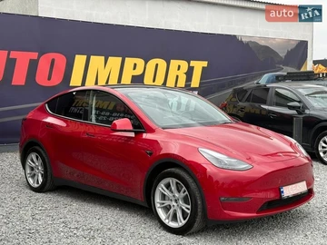 Авто Tesla Model Y 2023 № 8639151