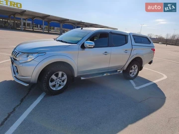 Авто Mitsubishi L 200 2016 № 8639158