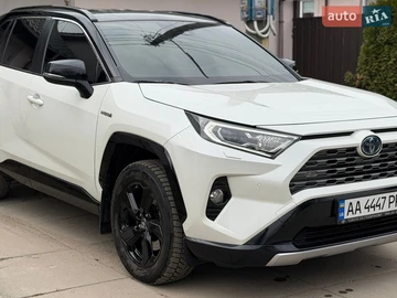 Авто Toyota Rav4 2020 № 8639376