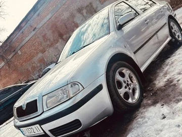 Авто Skoda Octavia 2004 № 8639417