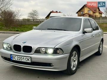 Авто BMW 5 Series 2002 № 8639428