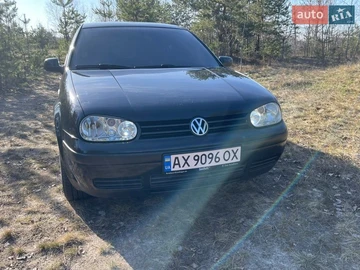 Авто Volkswagen Golf 2002 № 8639434